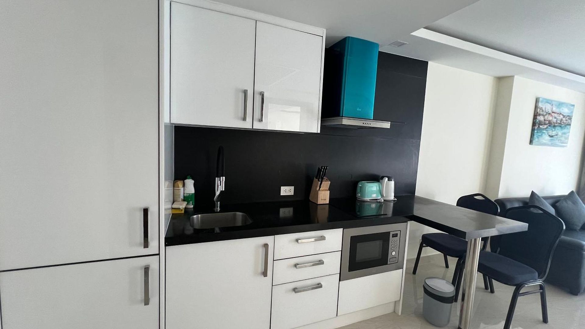 Apartment 秘狗公寓grand Avenue Pattaya