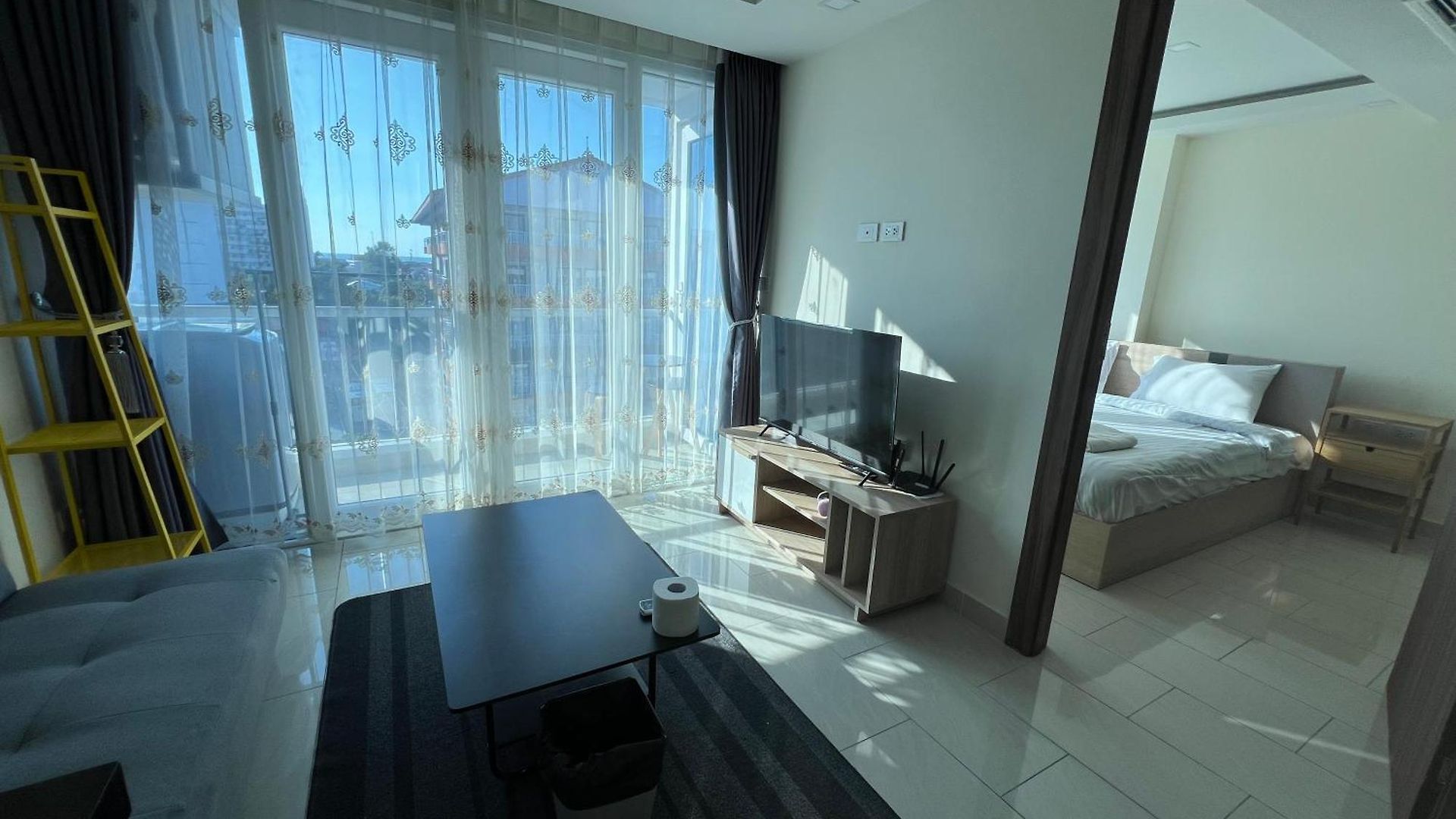 Apartment 秘狗公寓grand Avenue Pattaya