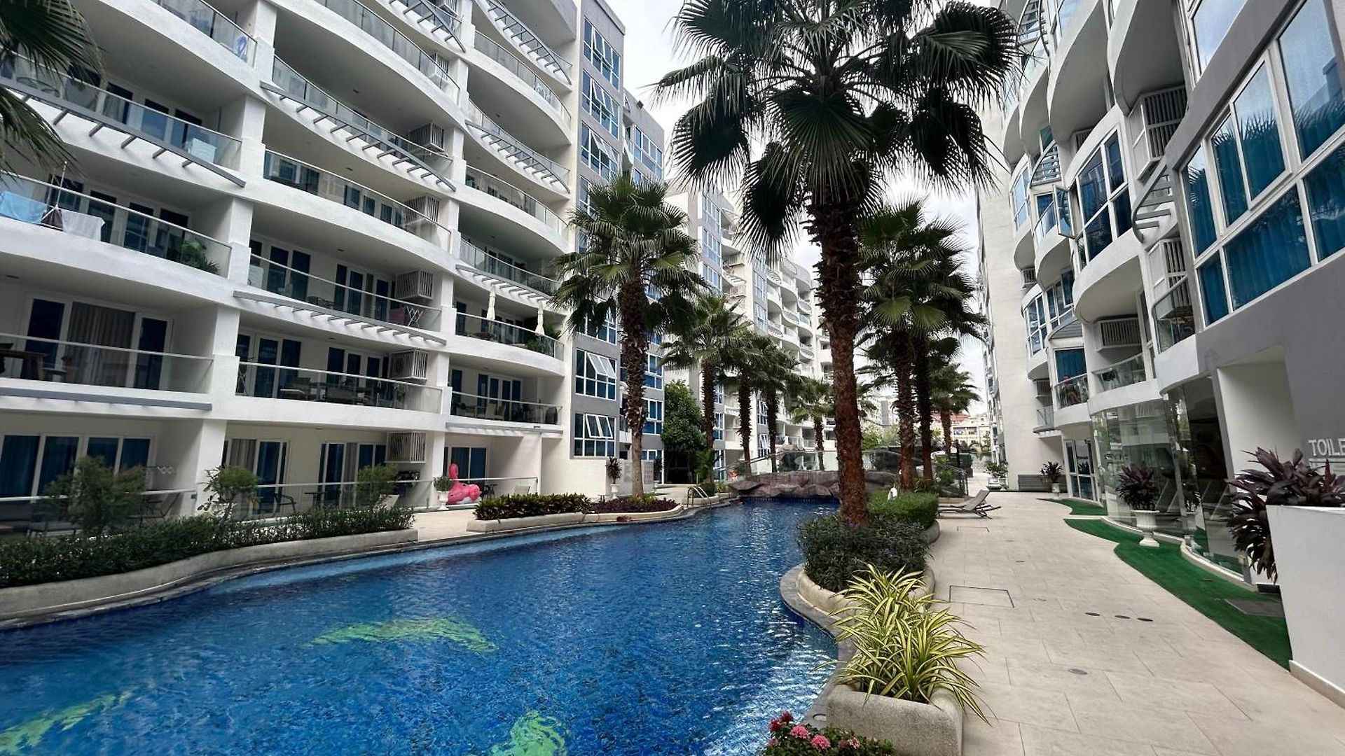 秘狗公寓grand Avenue Apartment *