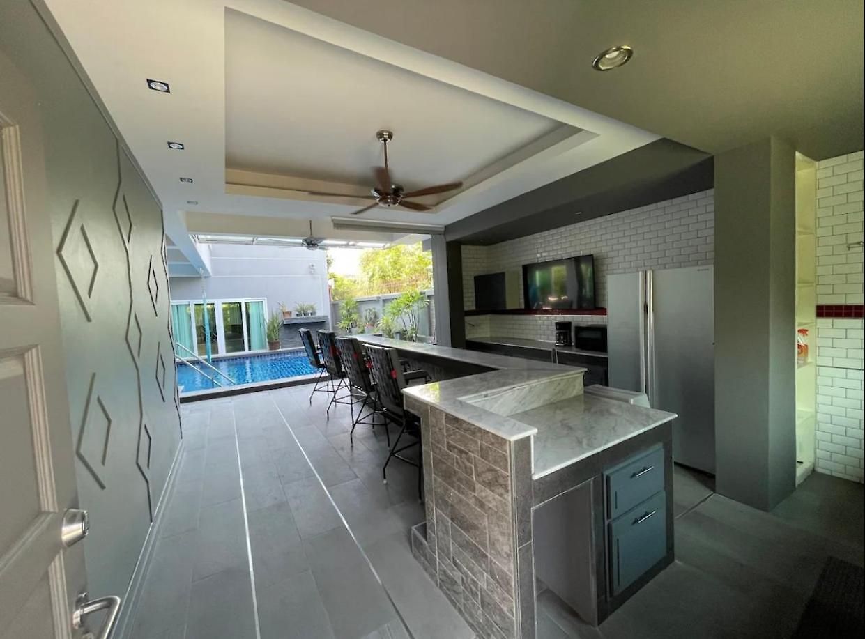Michelle House Pool วิลล่า *