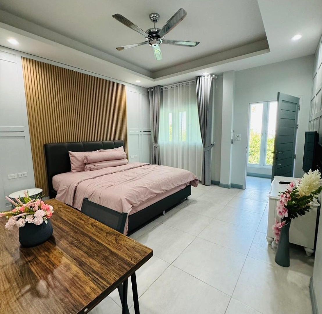 Michelle House Pool Pattaya