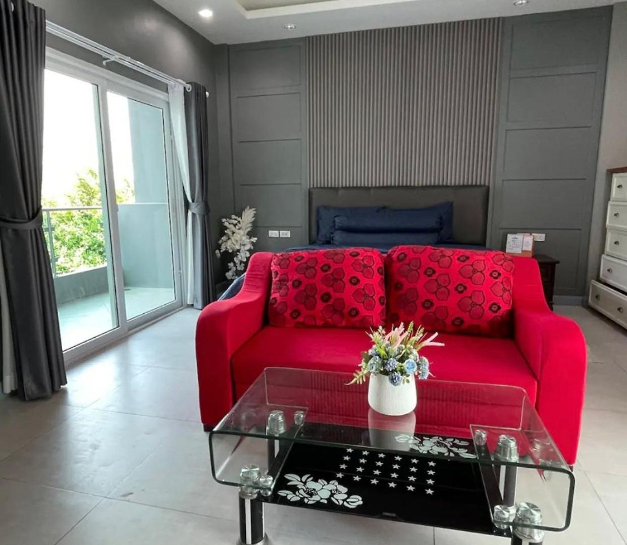 Michelle House Pool Pattaya