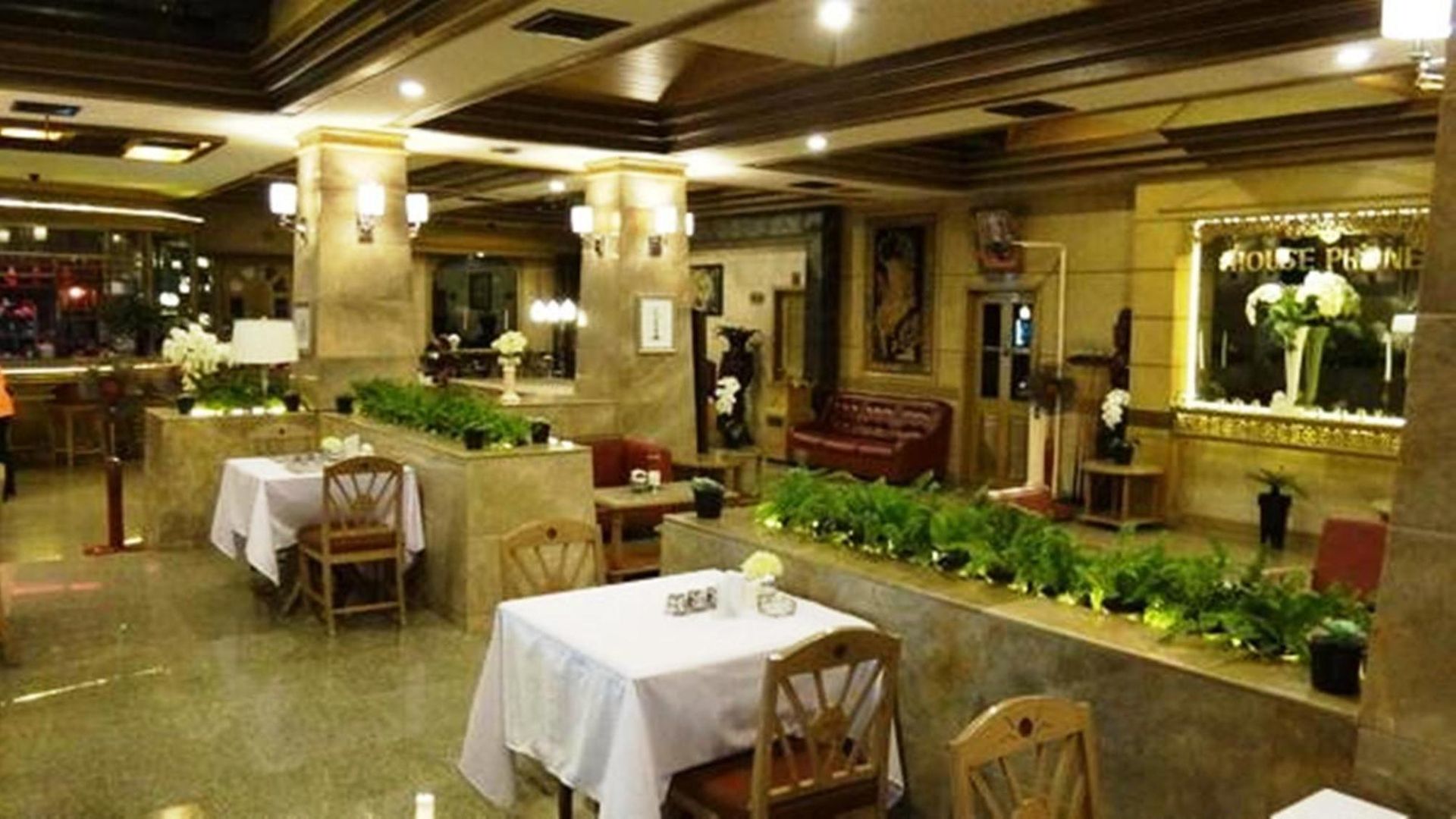 เอเอ โฮเทล พัทยา โรงแรม 2*