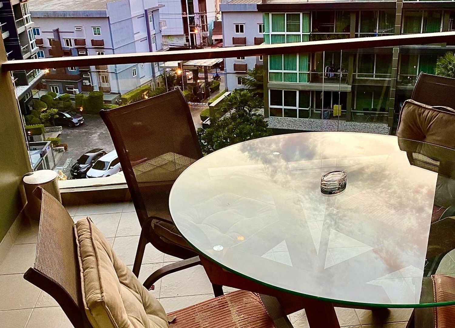 อพาร์ทเม้น Lux Sl Luxury Style Of Life Pattaya