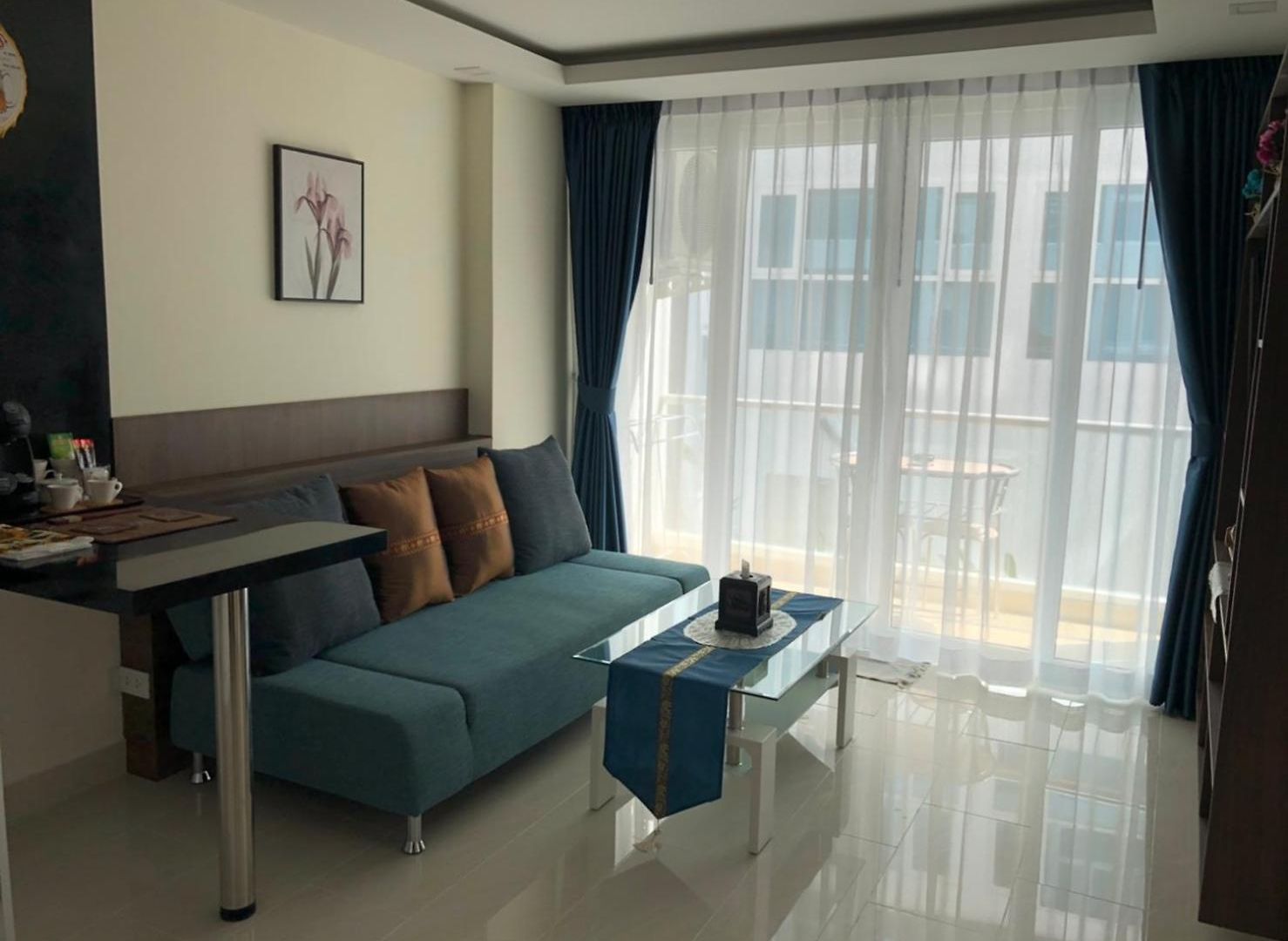 Luxury Business Suits In Grand Avenue By Estates * Pattaya
