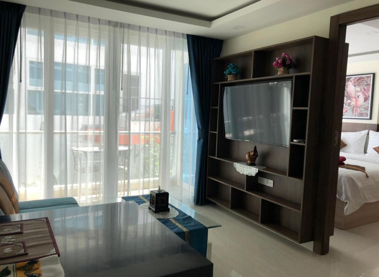 Luxury Business Suits In Grand Avenue By Estates Pattaya