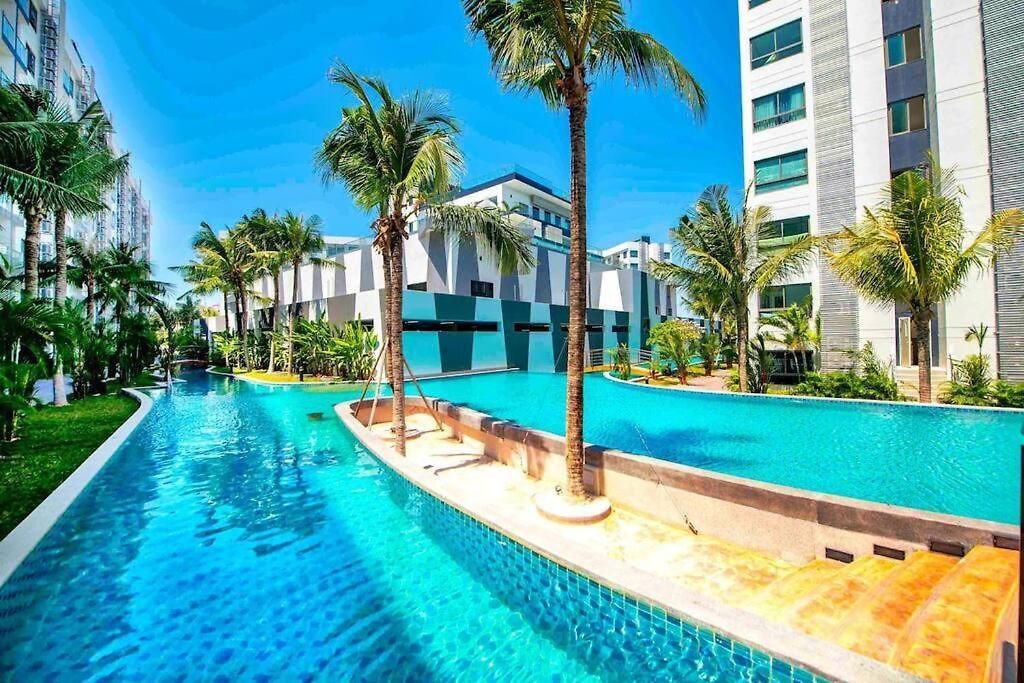 芭提雅市区阿卡迪亚泳池民宿arcadia Near Walking Street Pattaya