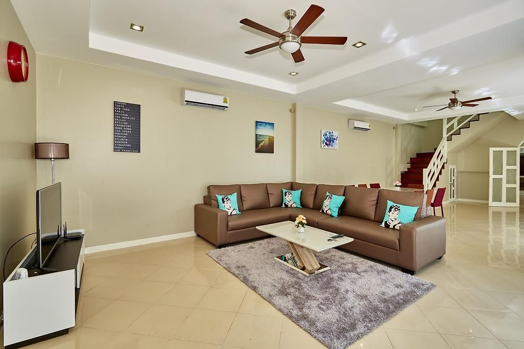 วิลล่า Pool 5bedroom Cosy Big Area Close To The *