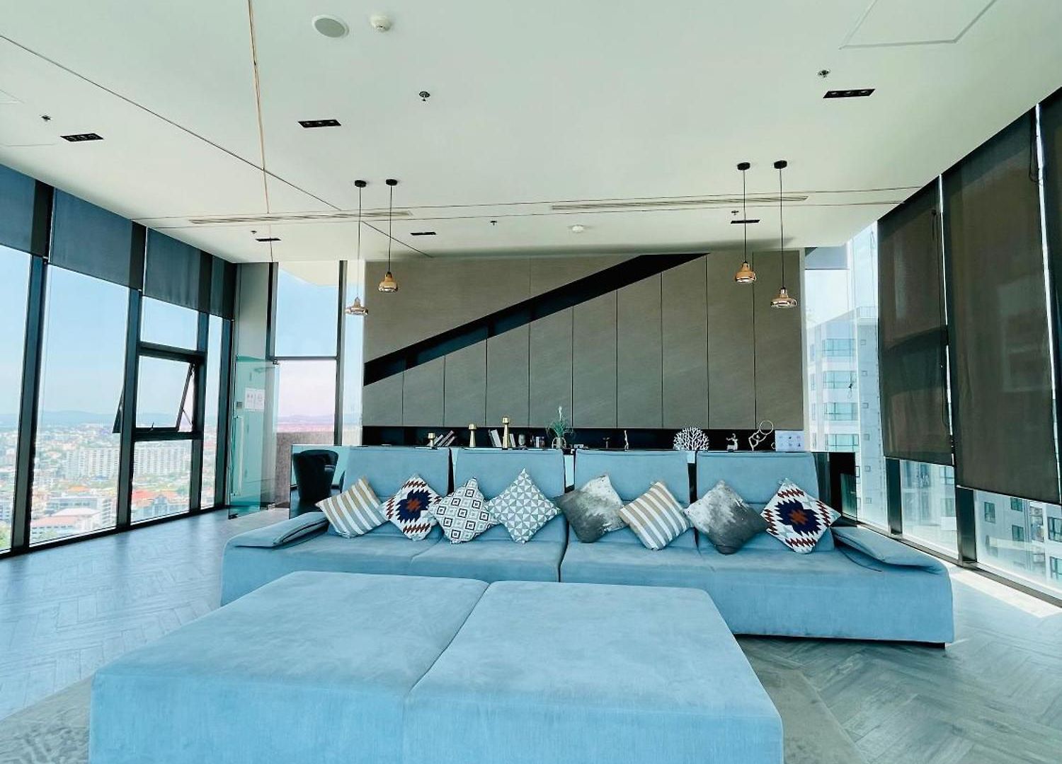 The Base 263 By Numam Pattaya