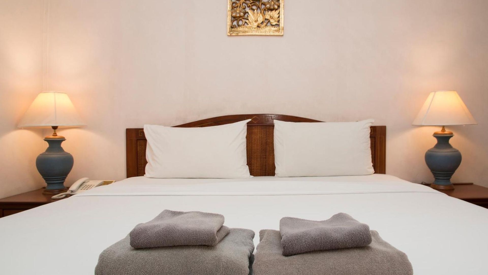 โรงแรม S Formally Sabai 3*