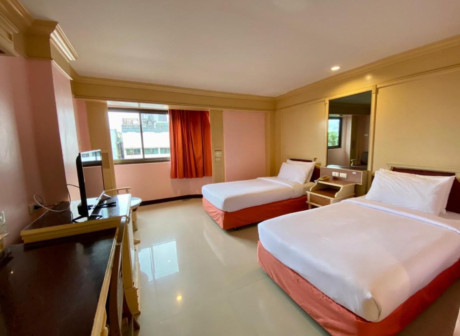 โรงแรม เอเอ โฮเทล พัทยา