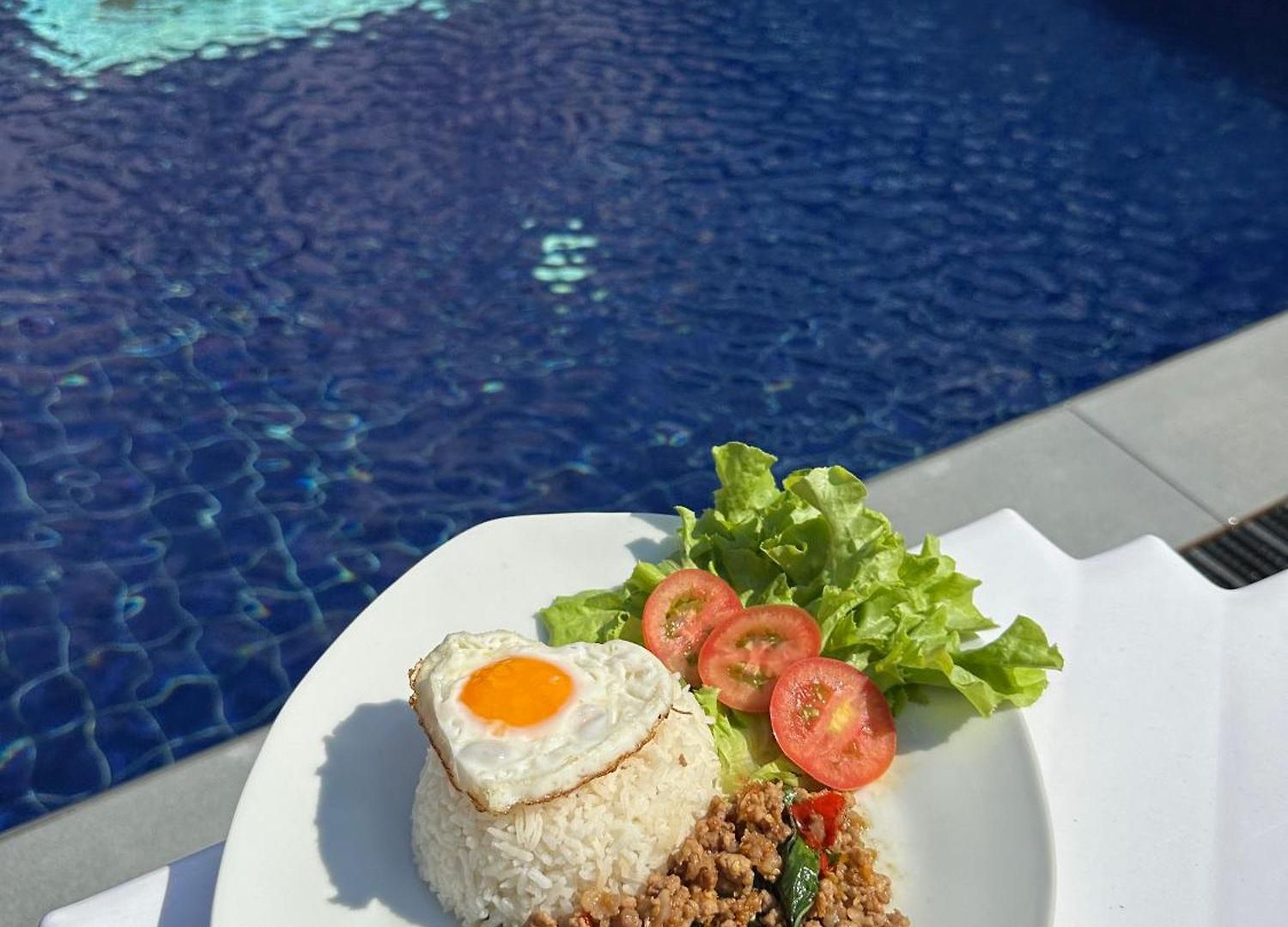 Paradise Land โรงแรม