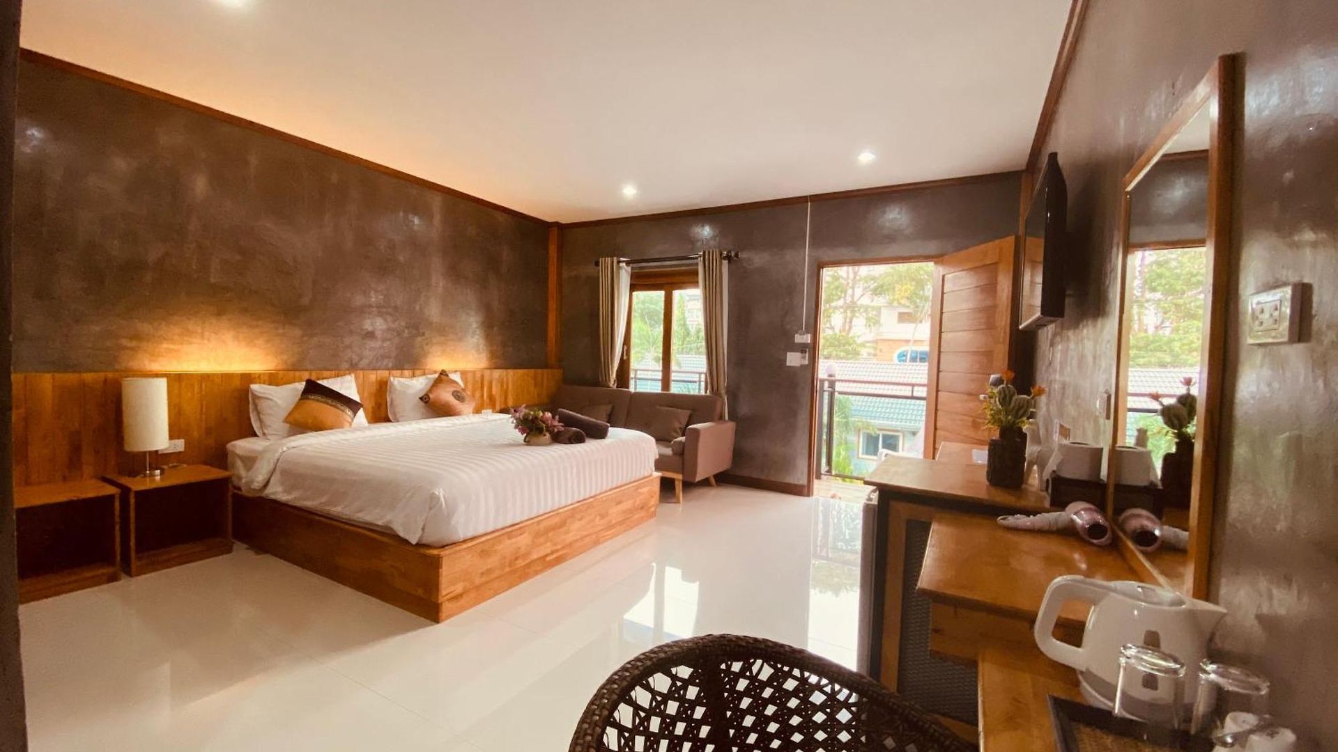 Paradise Land โรงแรม