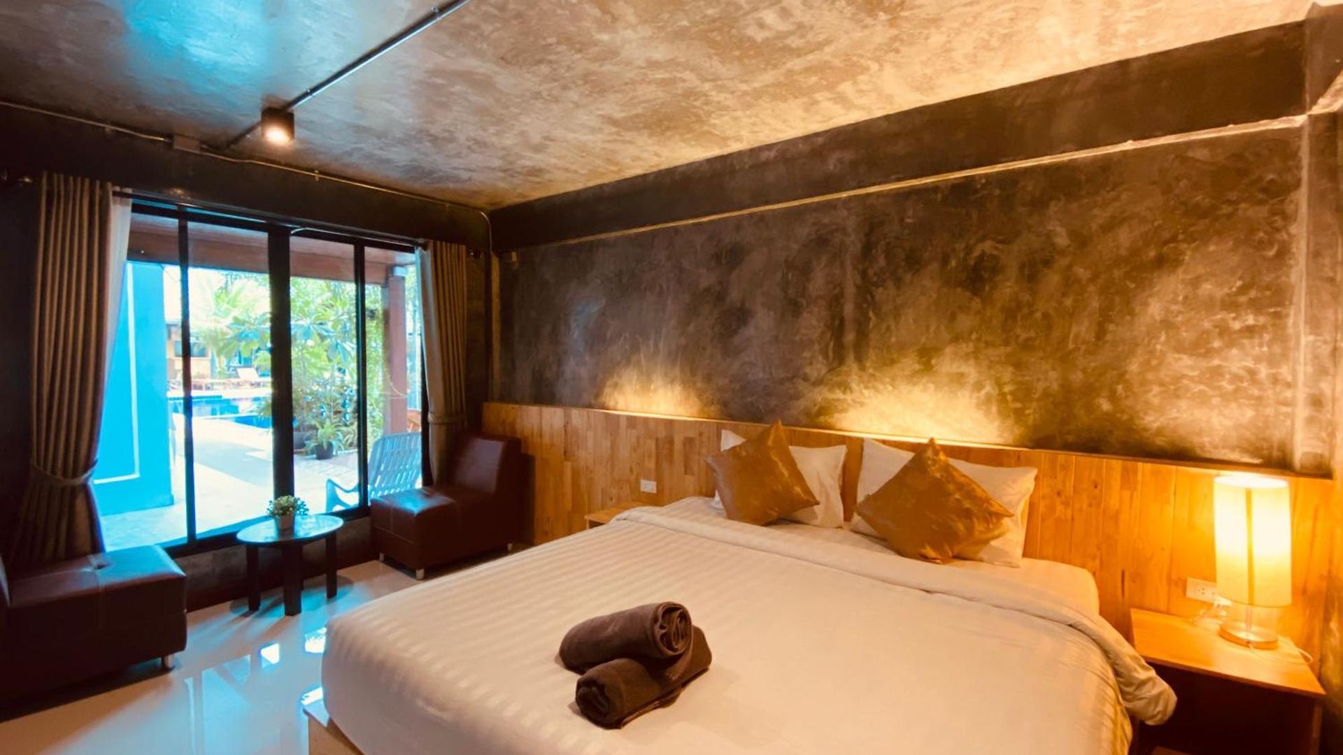 Paradise Land โรงแรม 3*