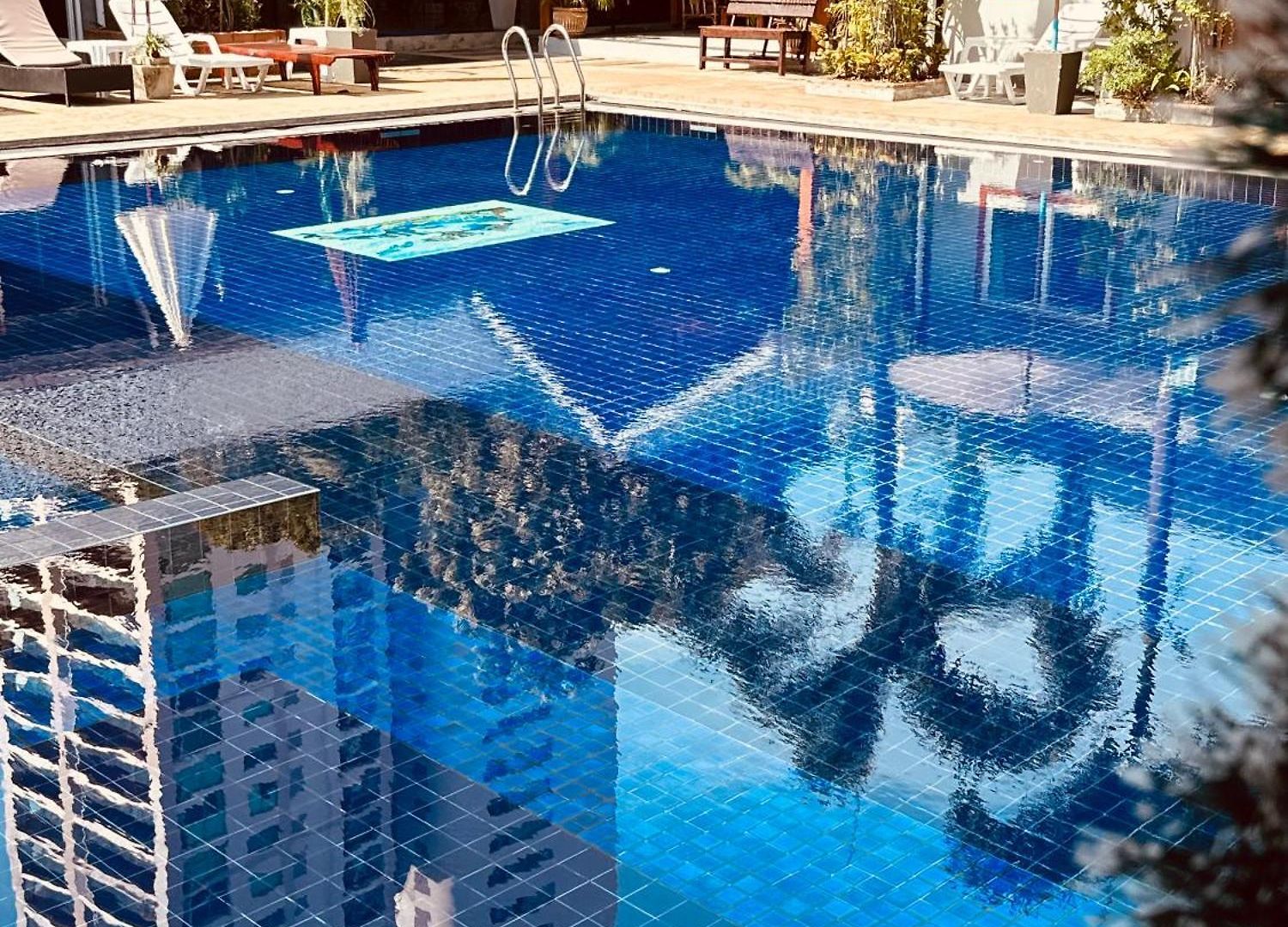 โรงแรม Paradise Land 3*
