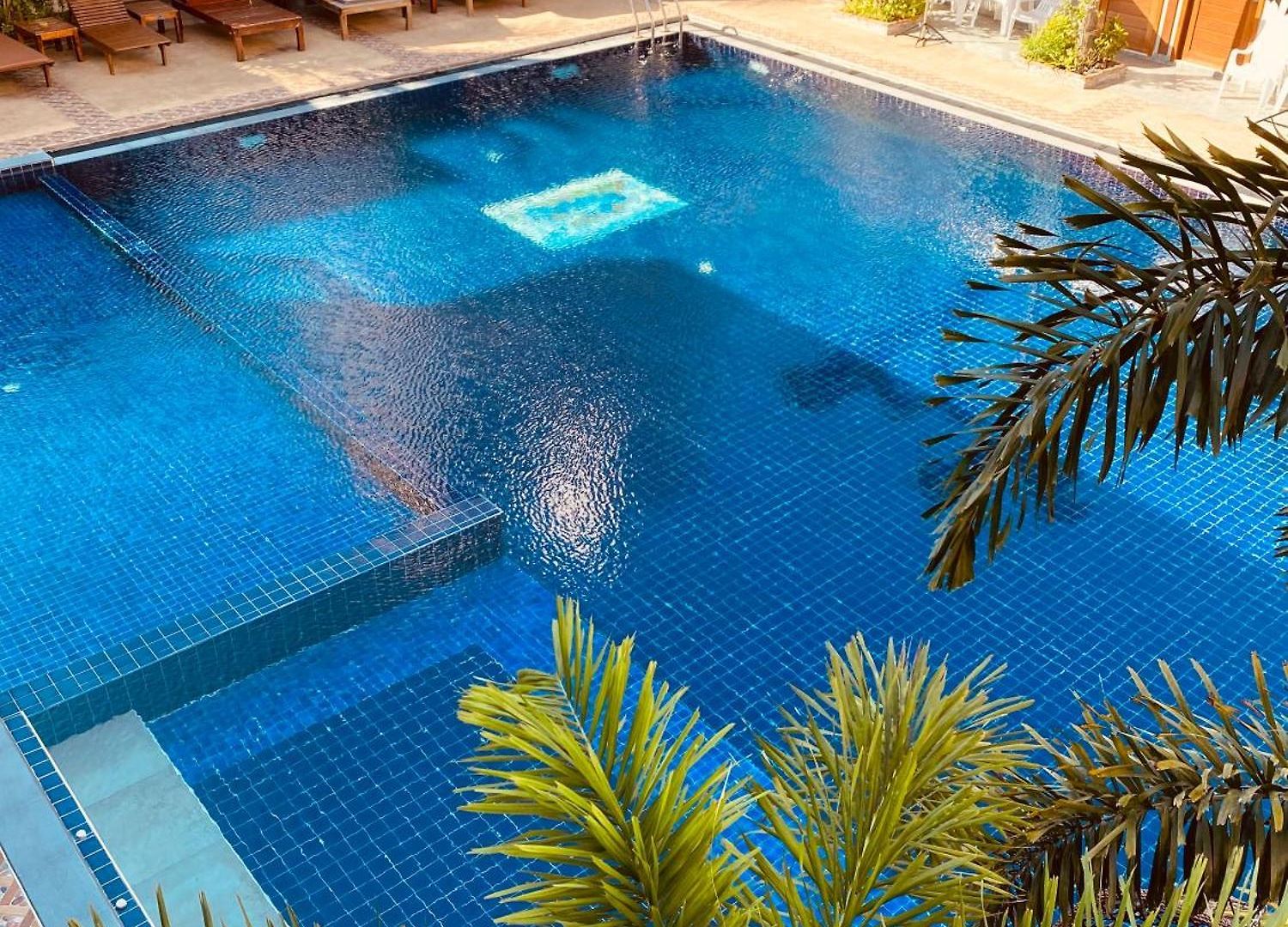 โรงแรม Paradise Land 3*