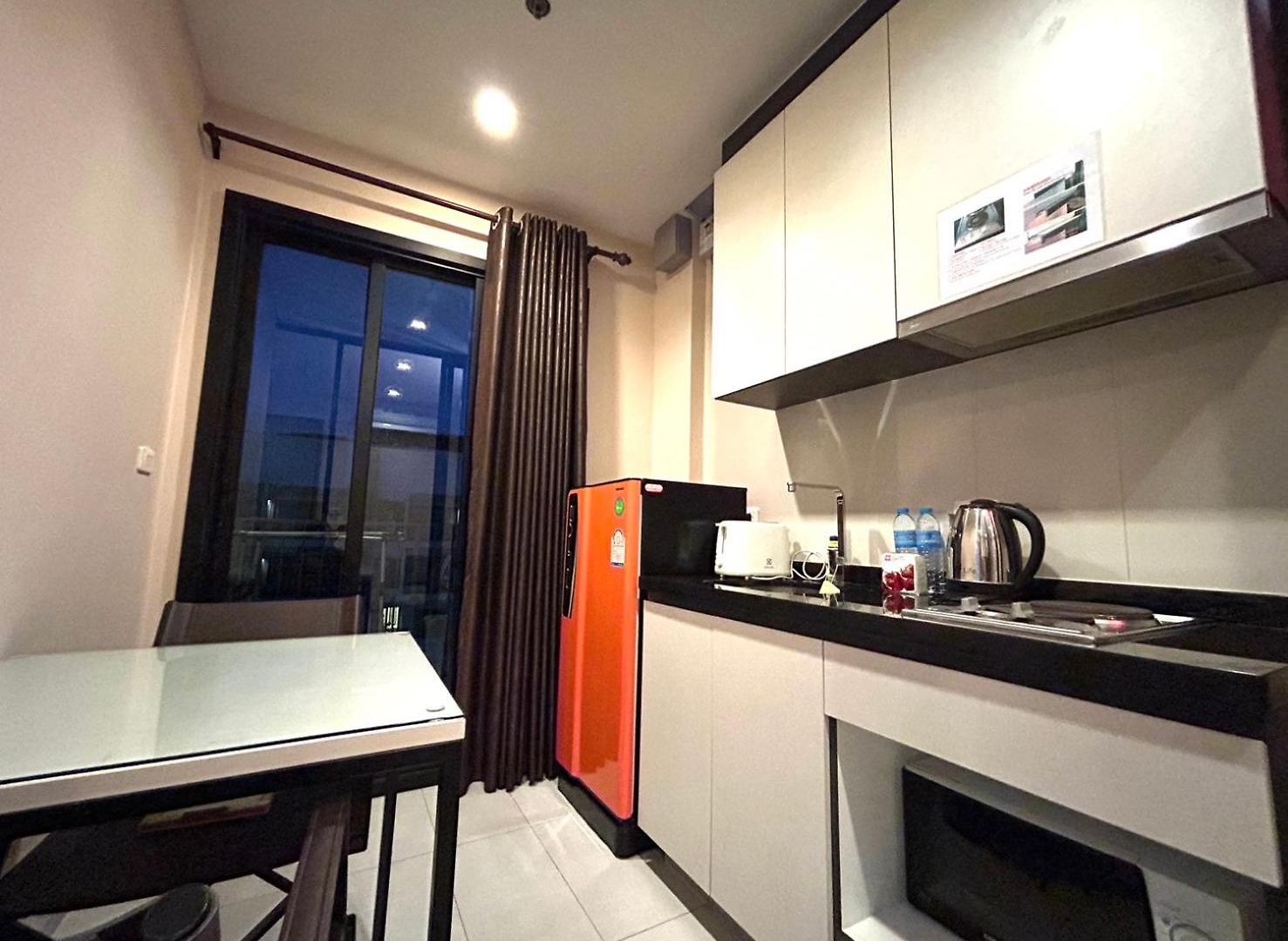 The Base อพาร์ทเม้น Pattaya