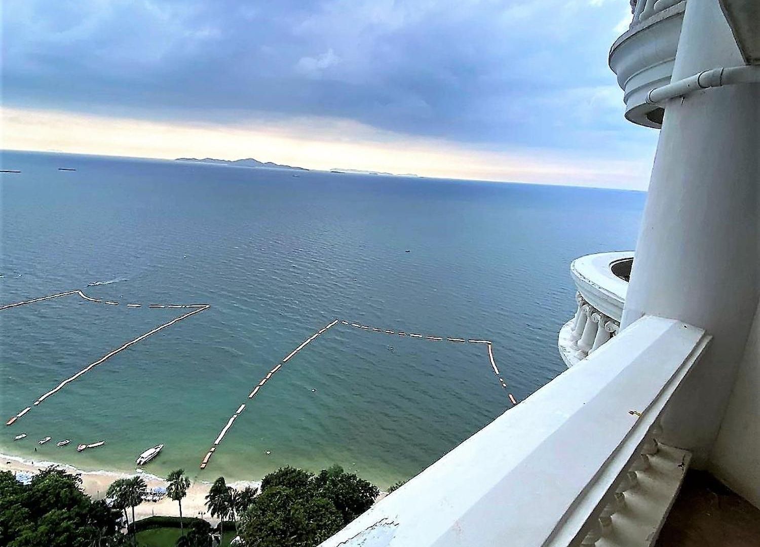Sky Sea View