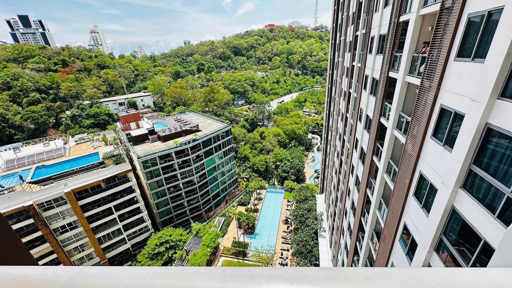 อพาร์ทเม้น Unixx Delux View Near Walking Street