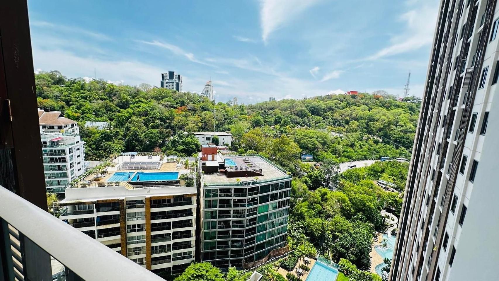 Unixx Delux View Near Walking Street อพาร์ทเม้น *