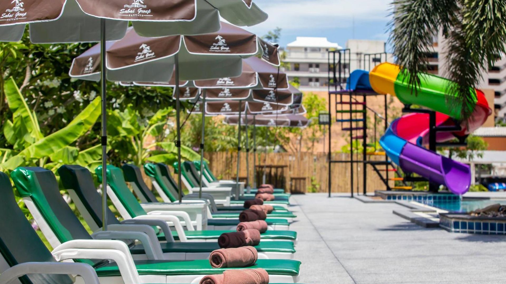 Sabai Nearby Marina 3*