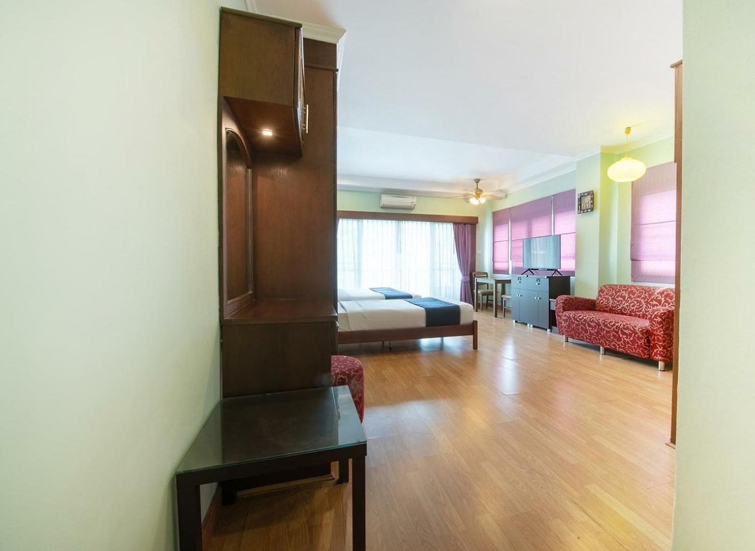 โรงแรม Blooming Hill Boutique 4*