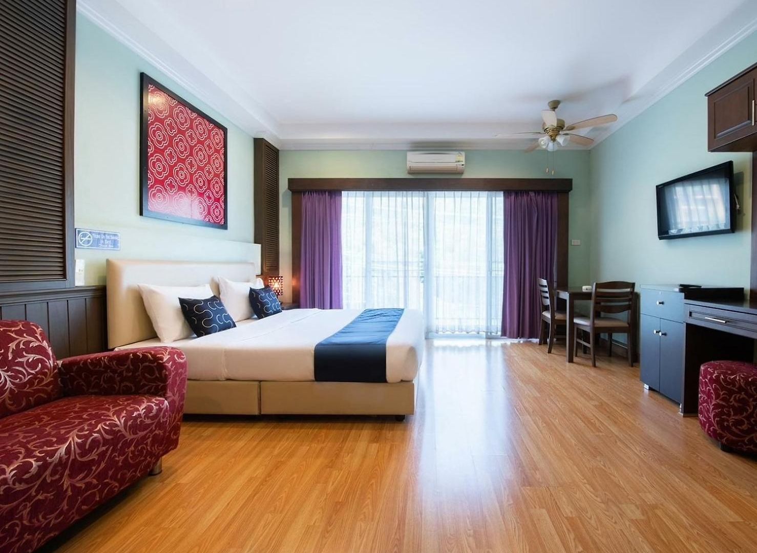 Blooming Hill Boutique โรงแรม Pattaya