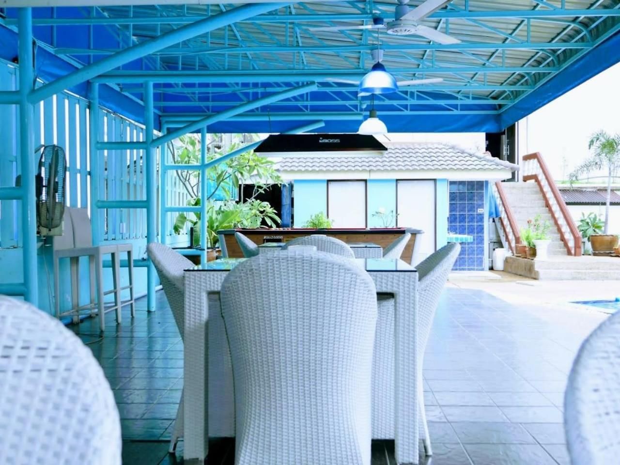 Marine Paradise Encore อพาร์ตโฮเทล Pattaya