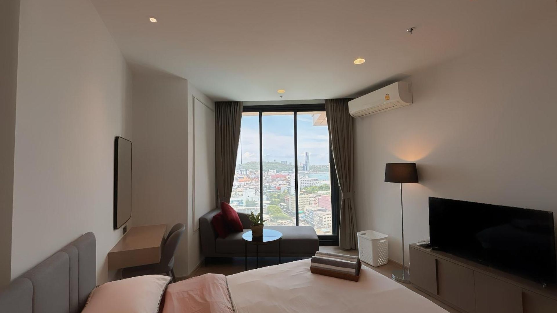 Edge 豪华公寓 * Pattaya