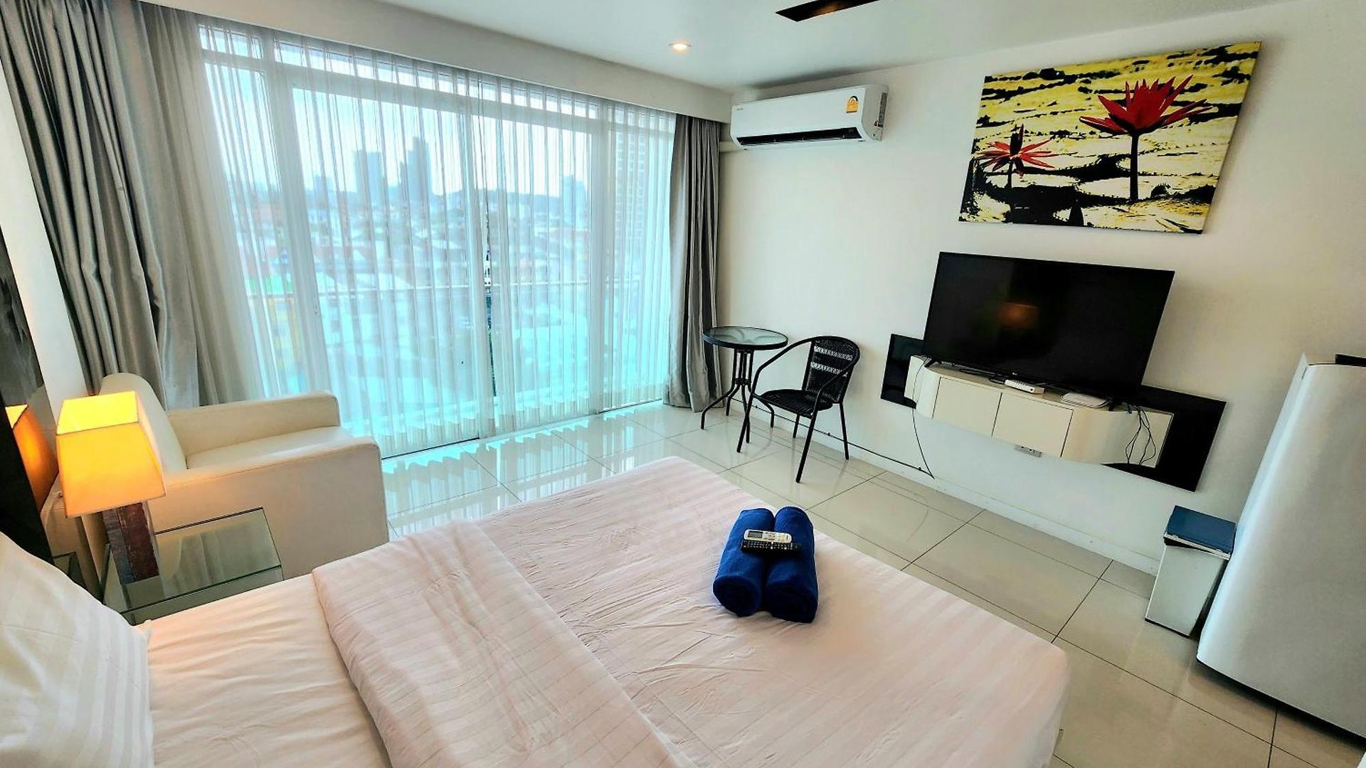 Apartment Center Ccr Pattaya
