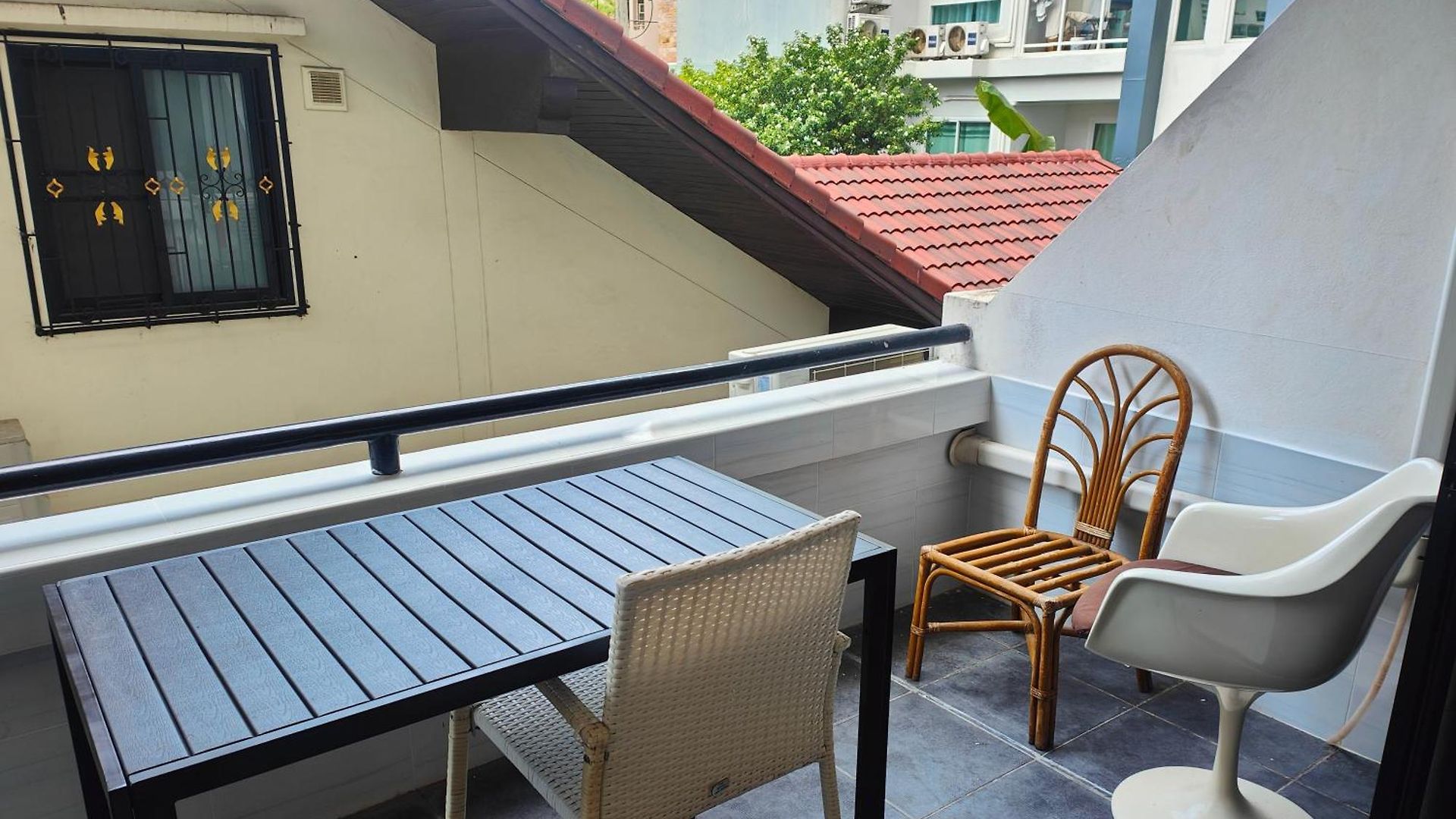 Apartment Jomtien Hill Pratamnak Pattaya
