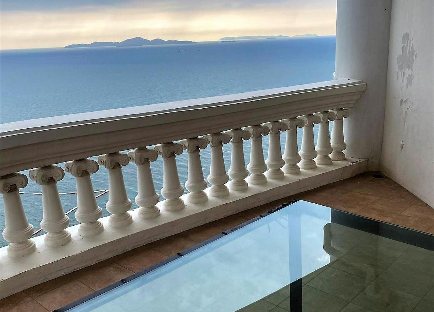 Sky Sea View Apartment