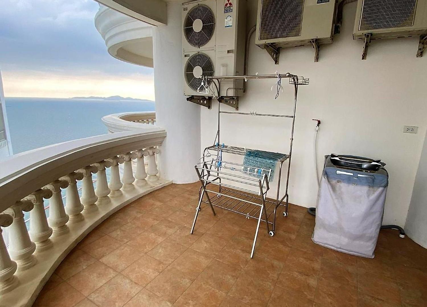 Sky Sea View Apartment *