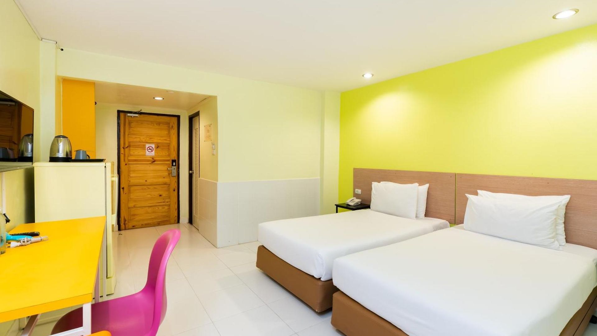 โรงแรม เบลล่าเอ็กซ์เพรส 3*