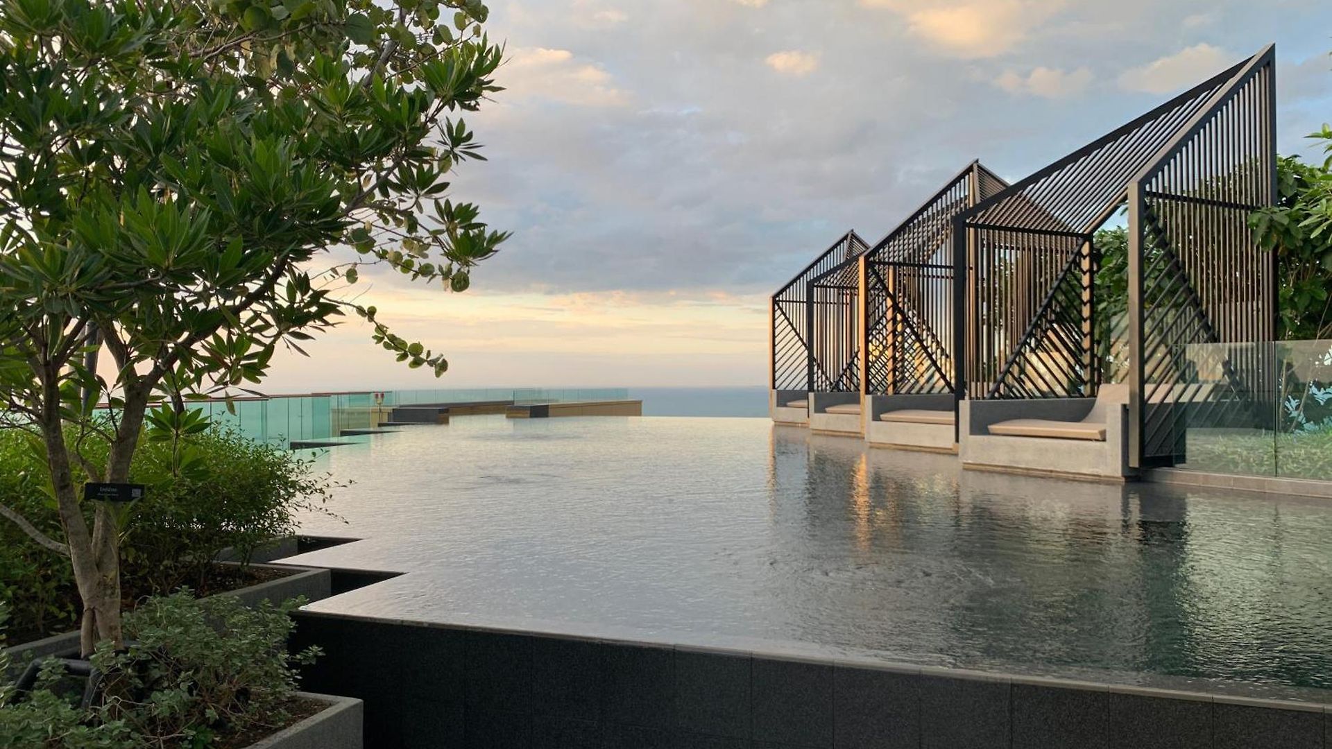 Edge Pty Luxury Front Seaview 2bedroom อพาร์ทเม้น *