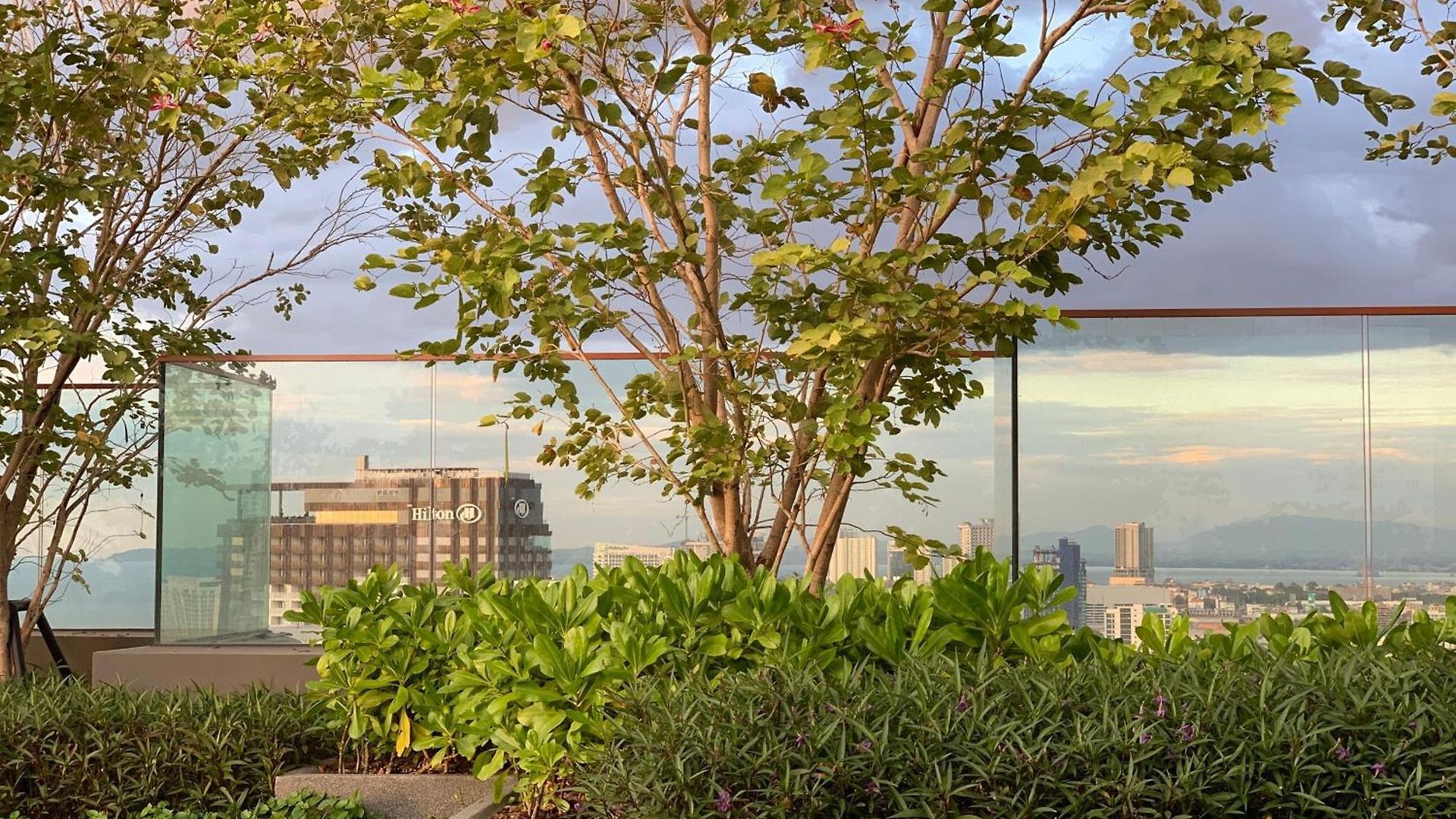 Edge Pty Luxury Front Seaview 2bedroom