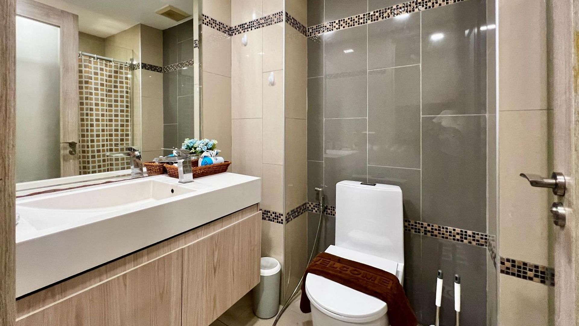 Laguna Bay Ii - C316 Comfortable On Praatamnak Hill Near The Sea Pattaya
