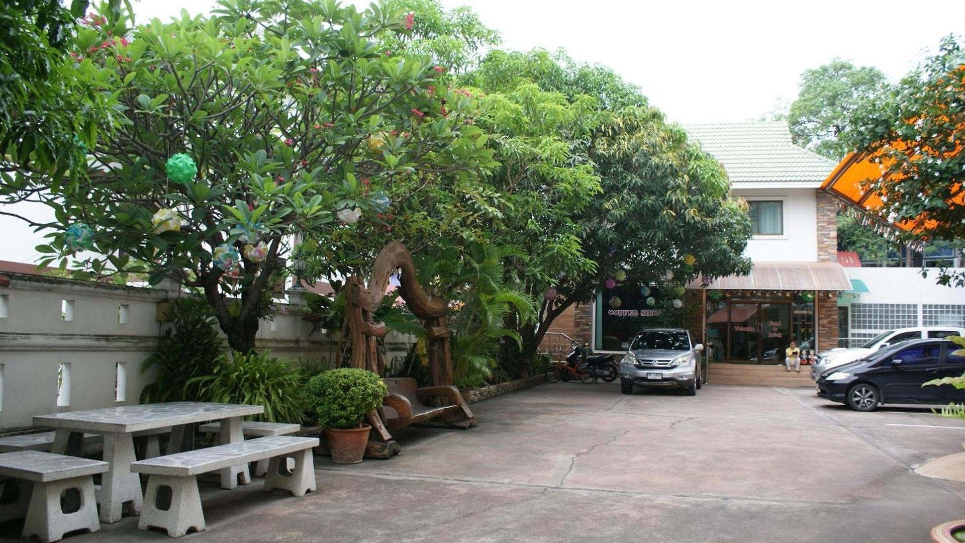 Selina Place *