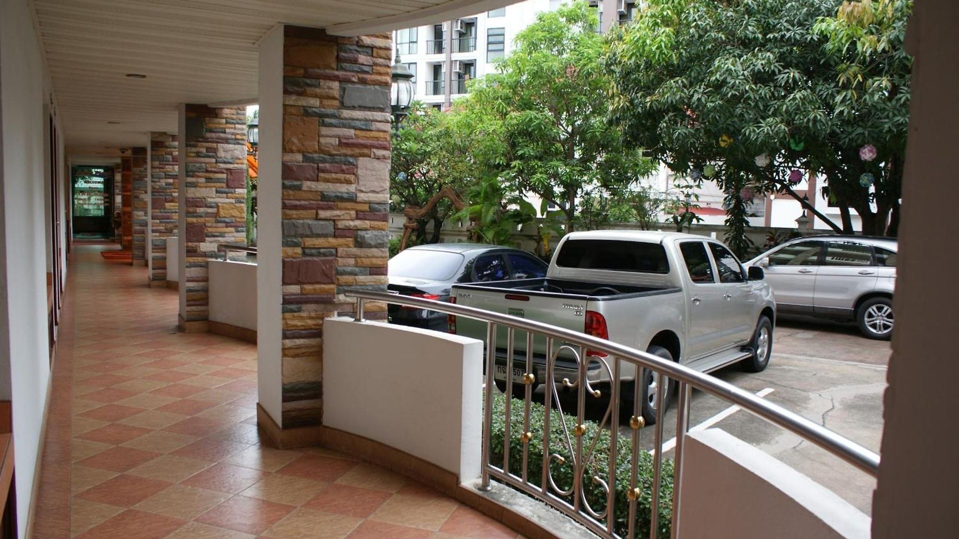 Hotel Selina Place *