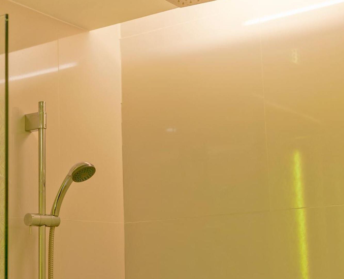 Pattaya Jomtien Apartments L Guest Friendly L Waterpark Gym Sauna Jacuzzi *
