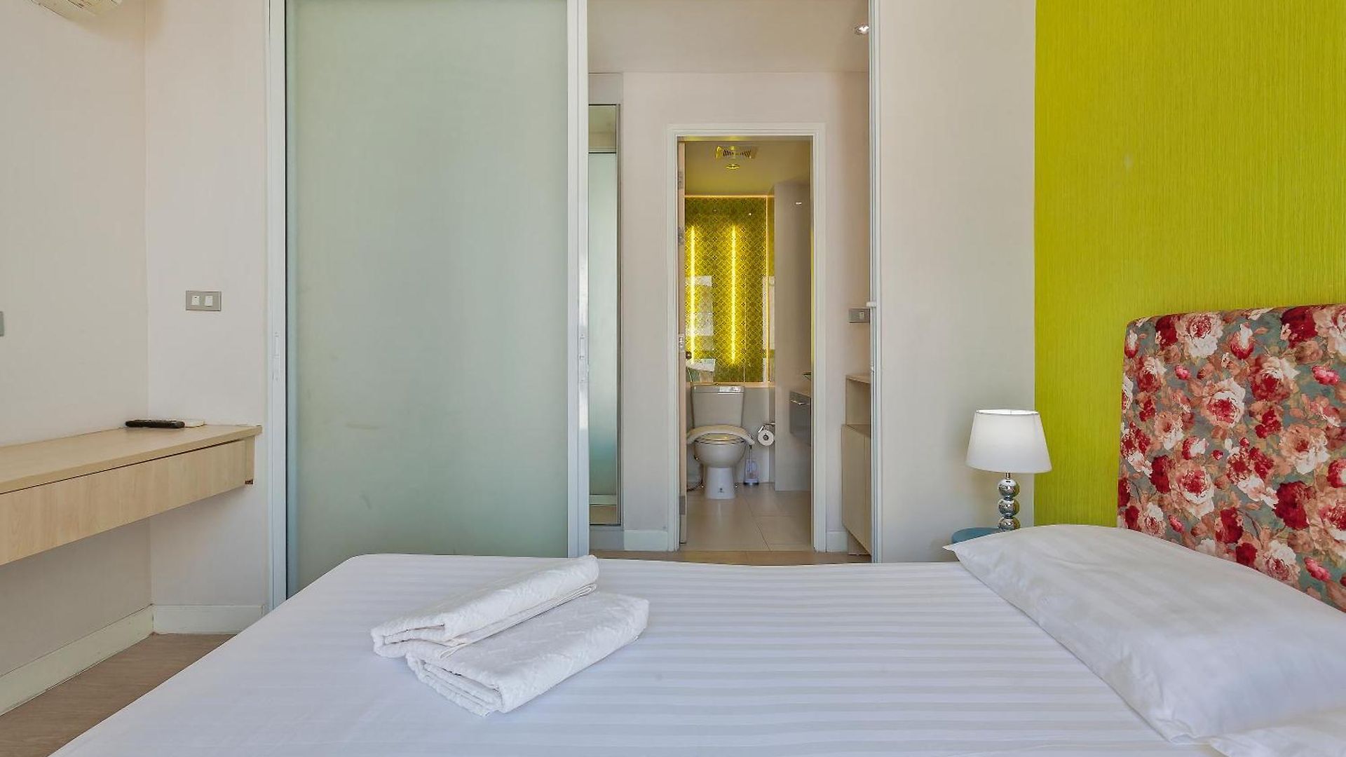 Pattaya Jomtien Apartments L Guest Friendly L Waterpark Gym Sauna Jacuzzi *