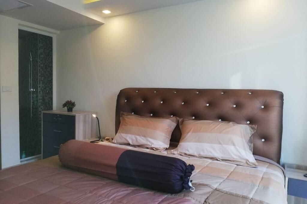อพาร์ทเม้น Grand Avenue 1 Bedroom *