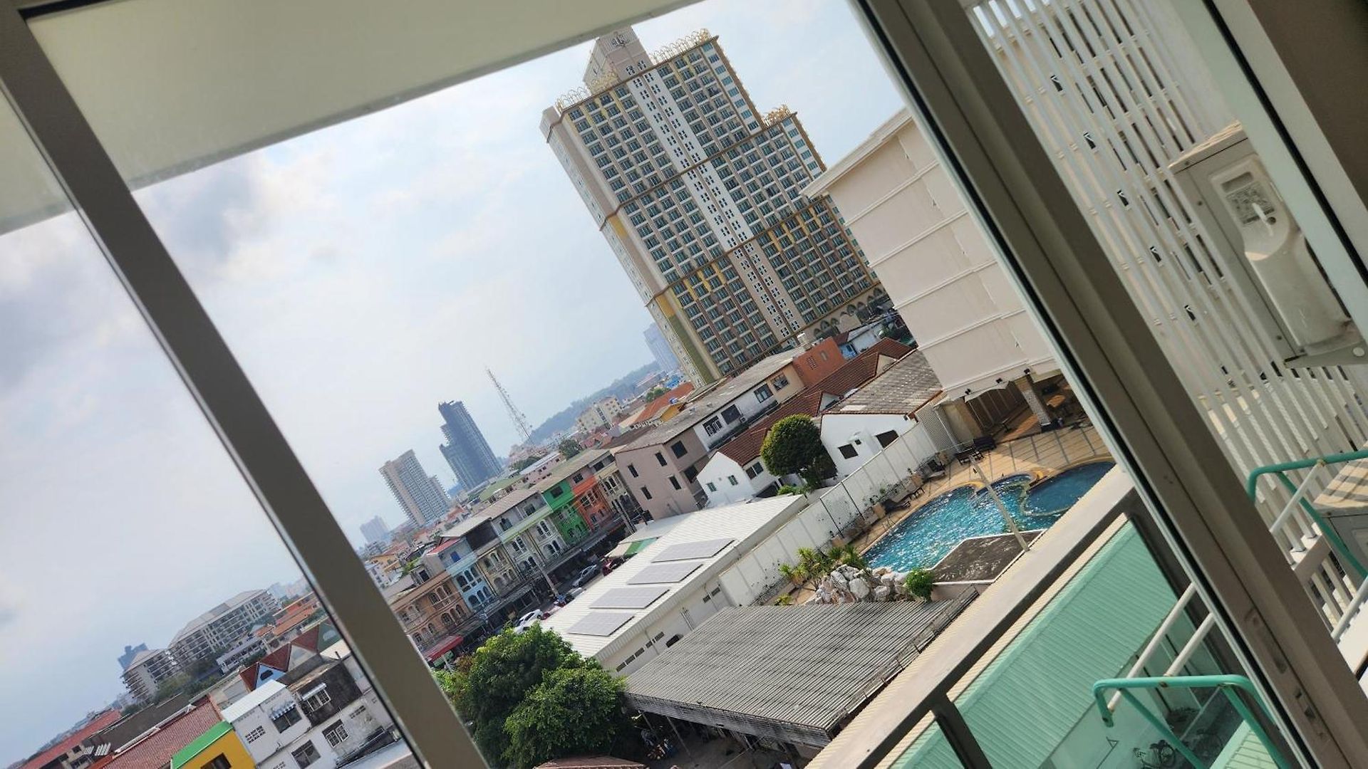 Center อพาร์ทเม้น Pattaya