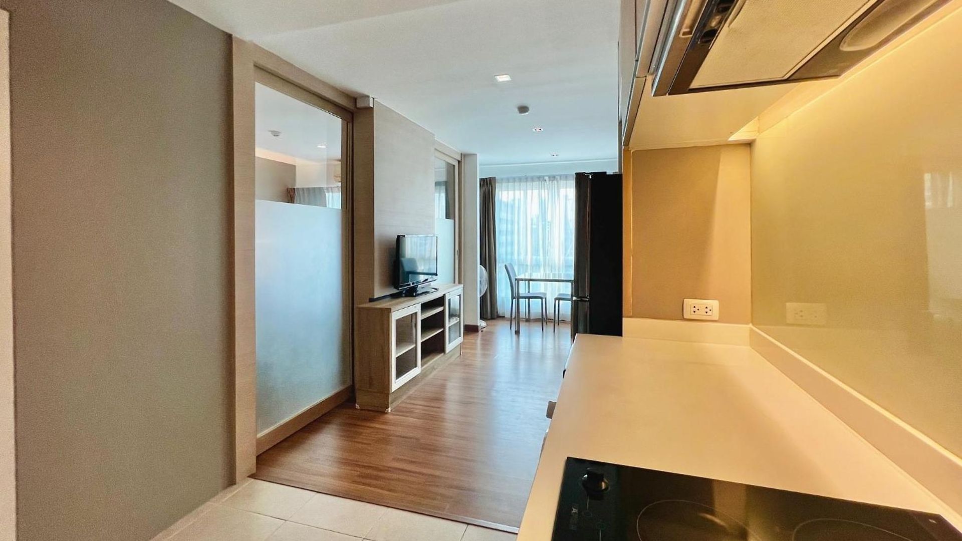 อพาร์ทเม้น The Winner- 608 - Lovely Near The Sea On Praatumnak Hill *