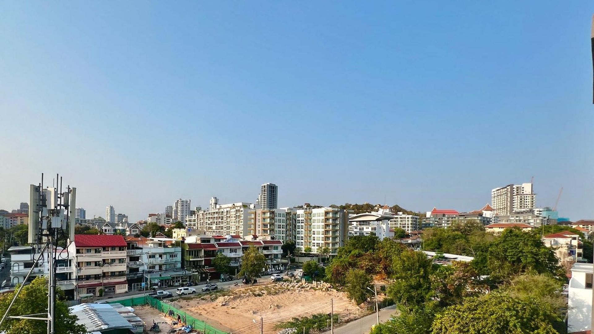 The Winner- 608 - Lovely Near The Sea On Praatumnak Hill * Pattaya