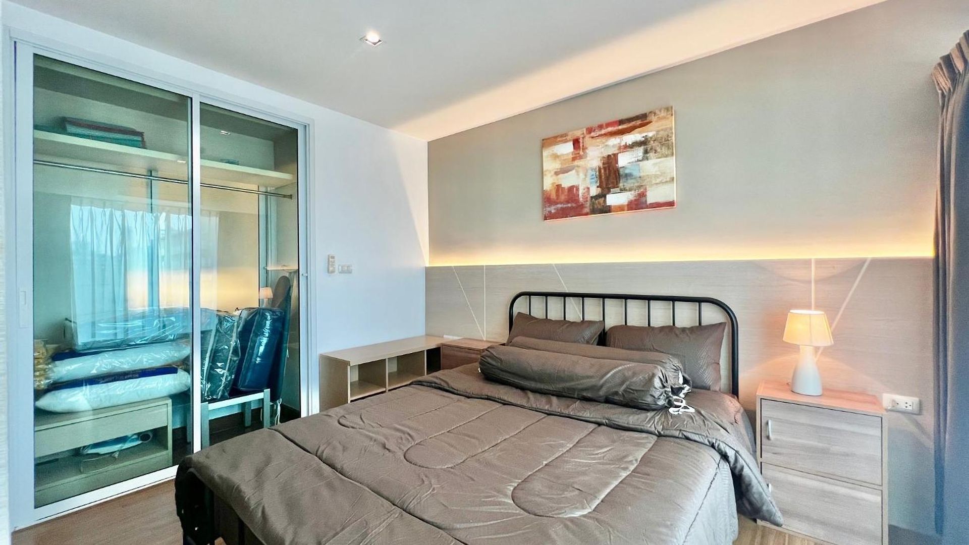 The Winner- 608 - Lovely Near The Sea On Praatumnak Hill