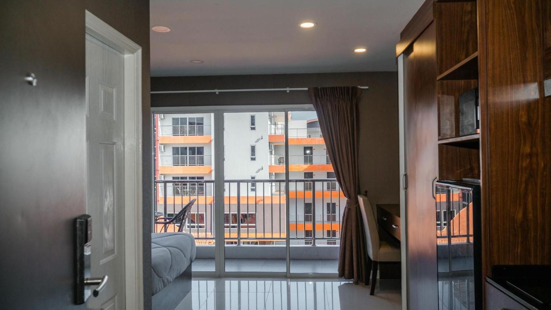 New Nordic Marcus 3 By Apartwell Apartment Pattaya
