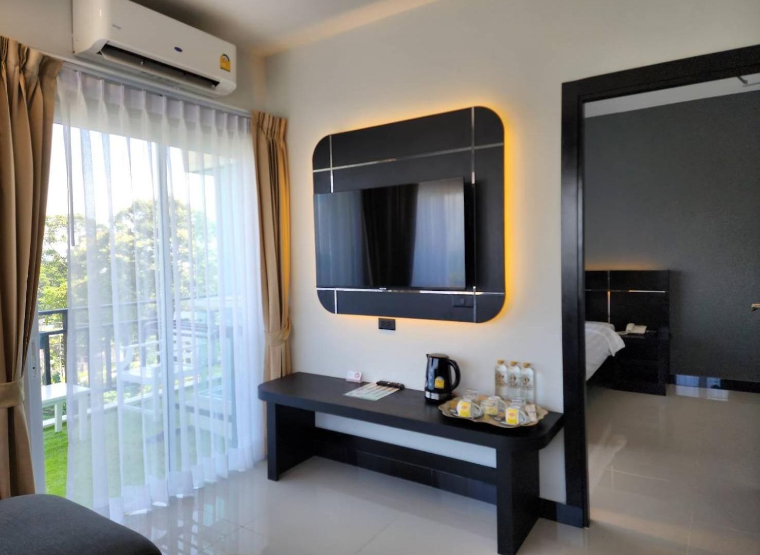 Lhc And โรงแรม Pattaya