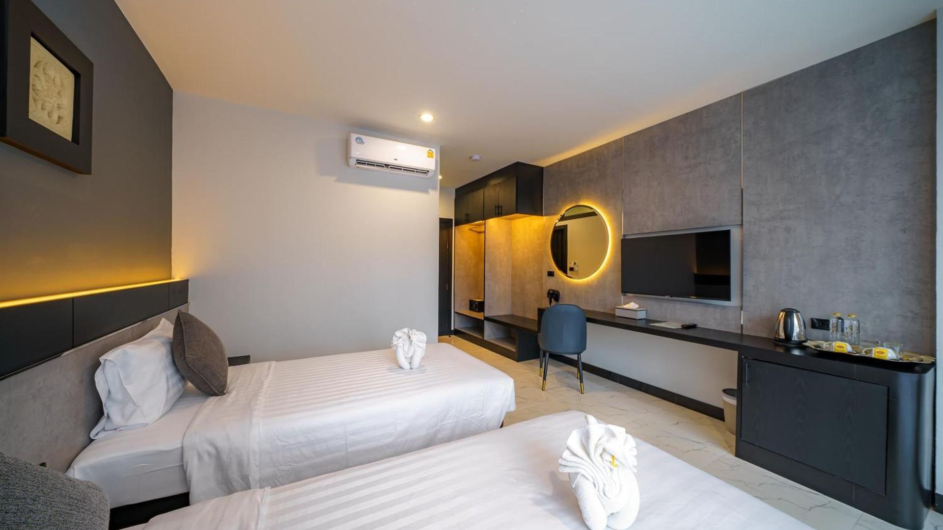 Lhc And Pattaya