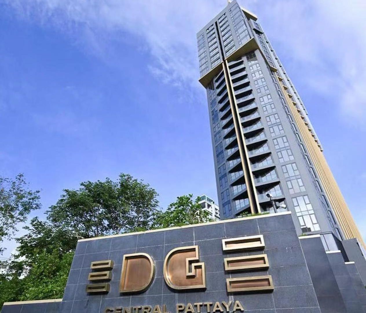 อพาร์ทเม้น 24a网红无边泳池edge豪华单卧室套房 海滩3分钟 *